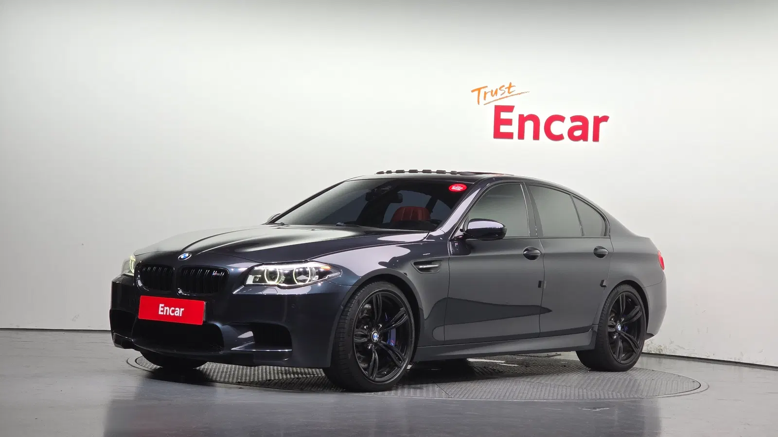 BMW M5 (F10) M5 Sedan 2016 — photo 1 sur 20