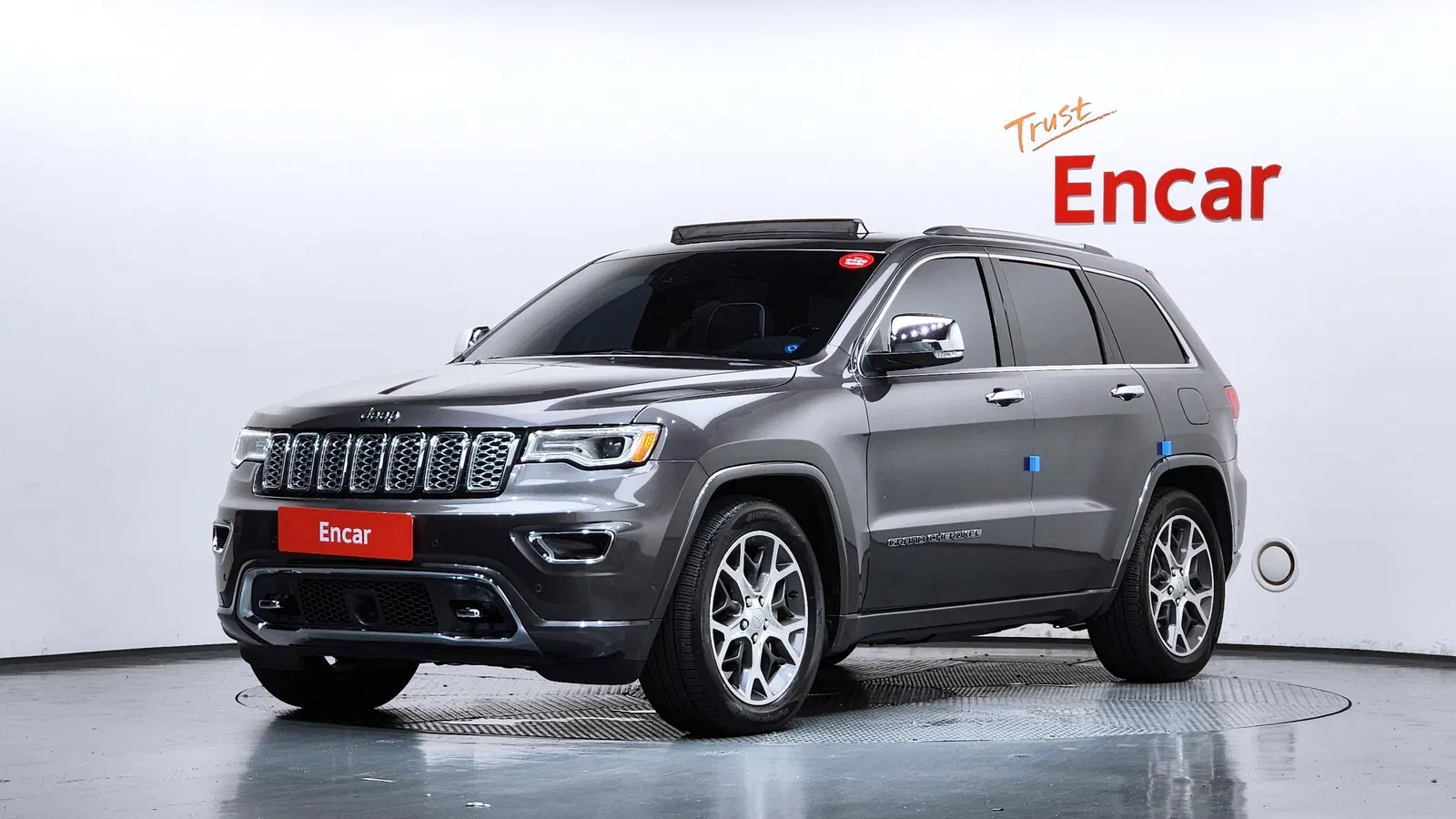 Jeep Grand Cherokee 3.6 Overland 2019 — photo 1 sur 36