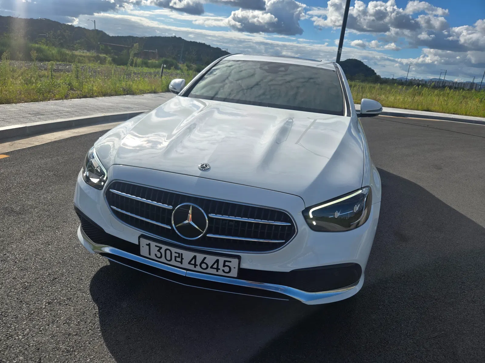 Mercedes-Benz Classe E E250 Avantgarde (W213) 2021 — photo 1 sur 26