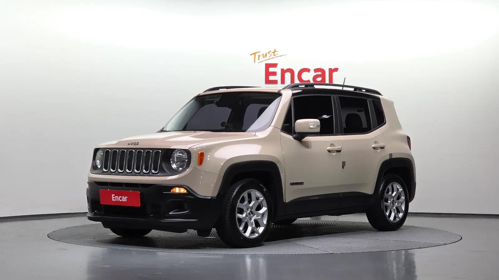 Jeep Renegade 2.4 Longitude 2016 — photo 1 sur 20