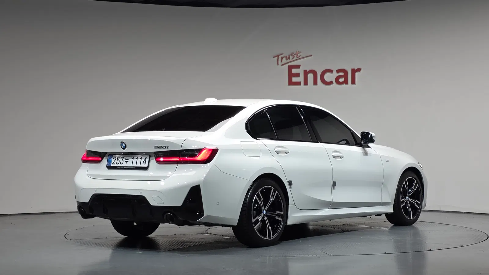 BMW Série 3 (G20) 320i M Sport 2025 — photo 1 sur 43