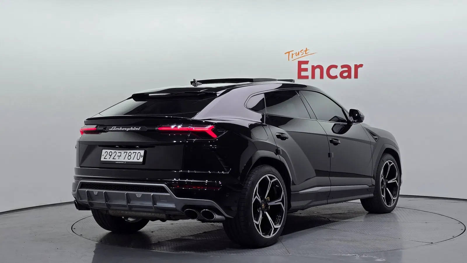 Lamborghini Urus 4.0 V8 2020 — photo 1 sur 39
