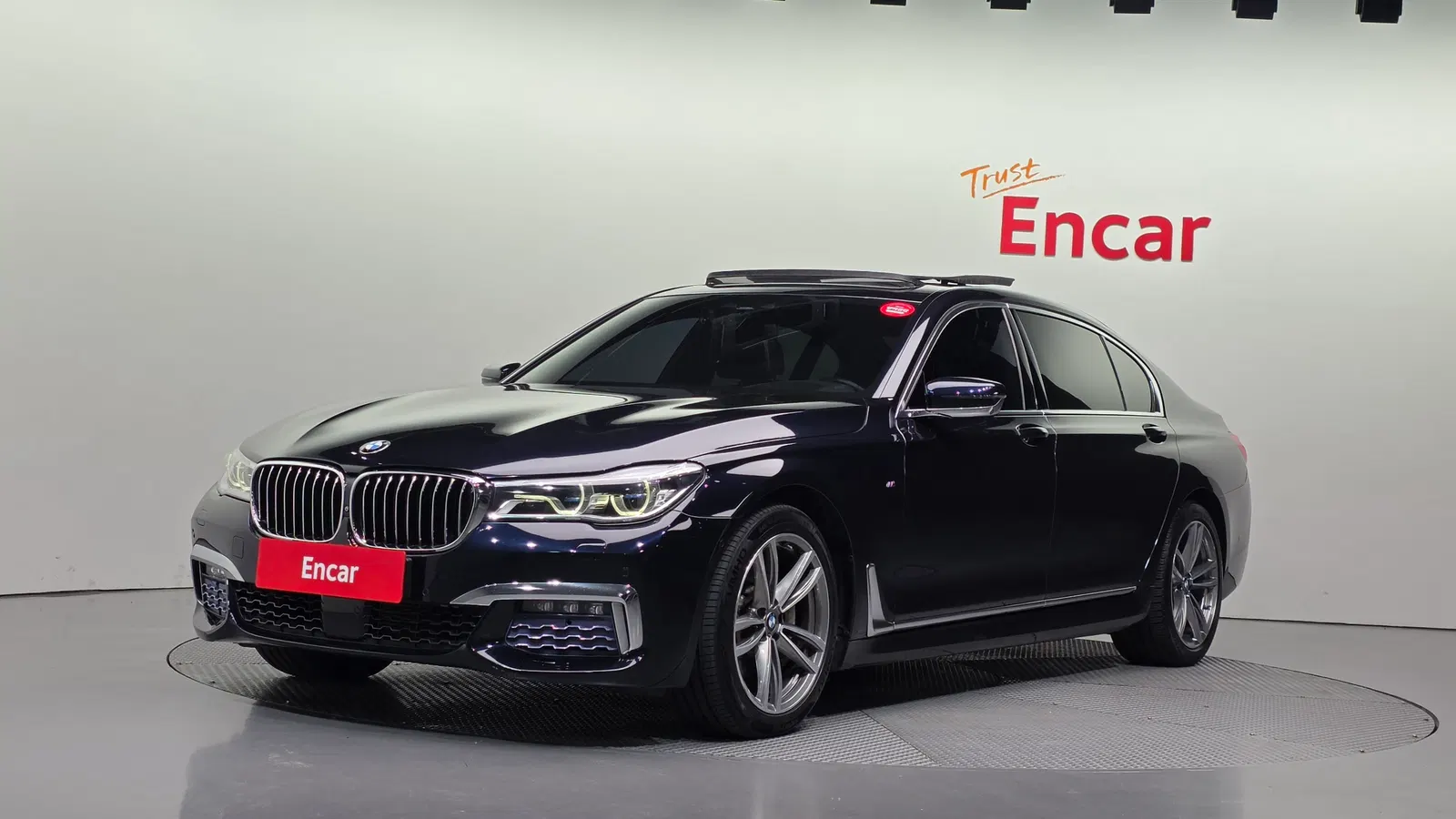 BMW Série 7 (G11) 730Ld xDrive M Sport 2017 — photo 1 sur 20
