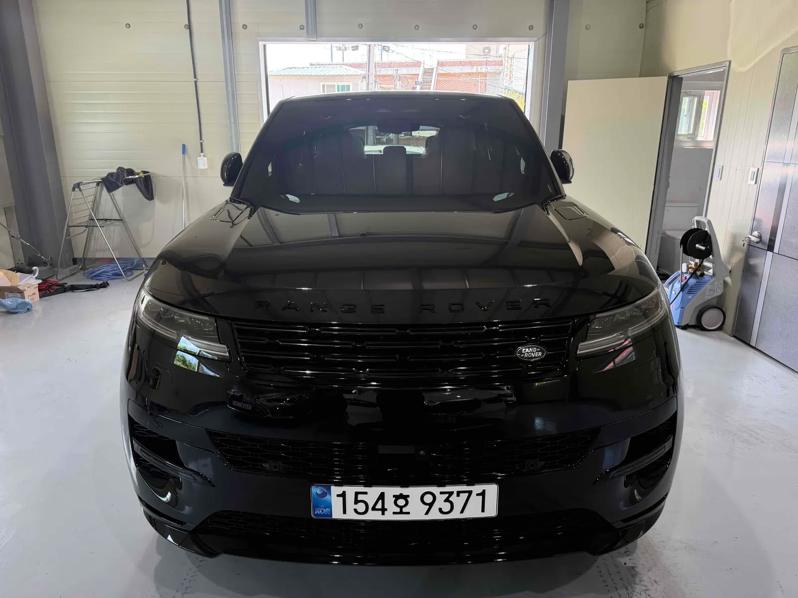 Land Rover Range Rover Sport 3e génération P400 AB 2026 — photo 1 sur 14