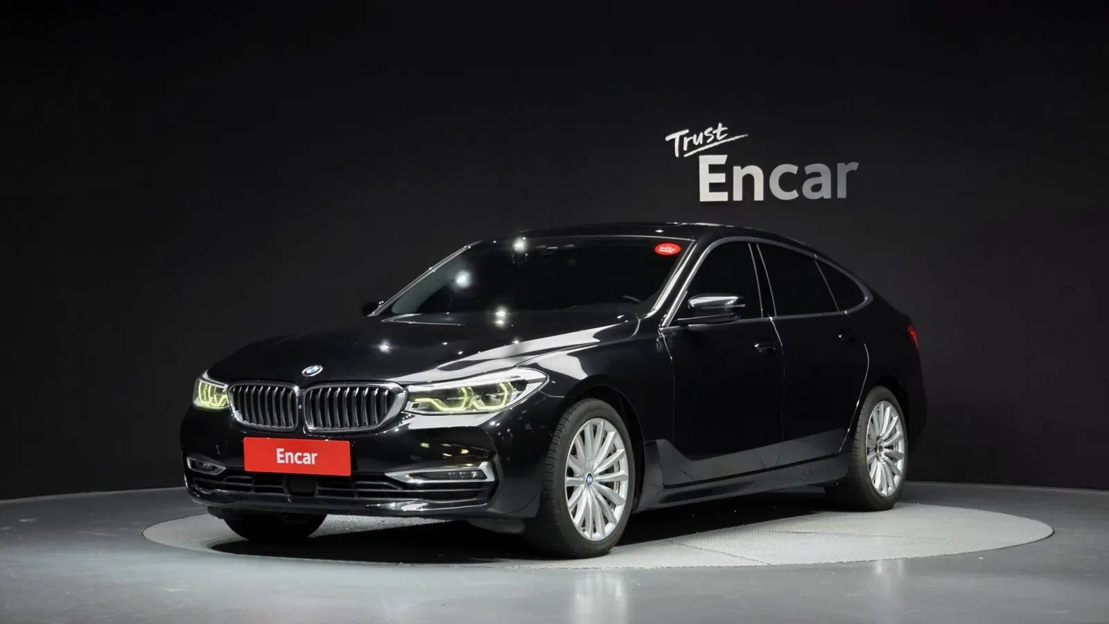 BMW Série 6 GT (G32) 620d Luxury 2020 — photo 1 sur 37