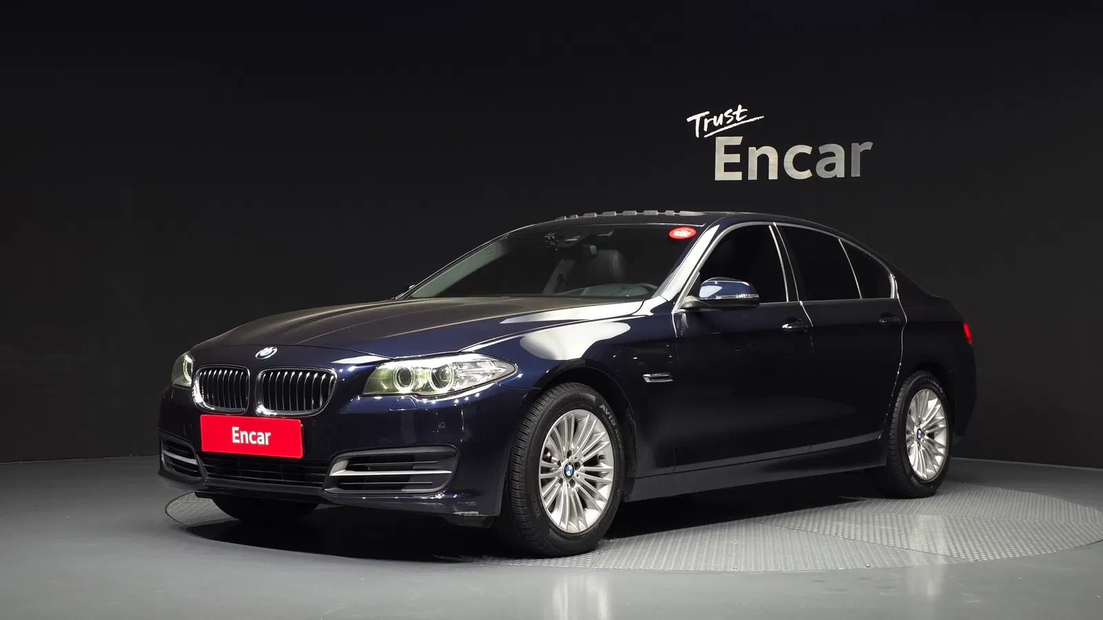 BMW Série 5 (F10) 520d xDrive 2015 — photo 1 sur 20