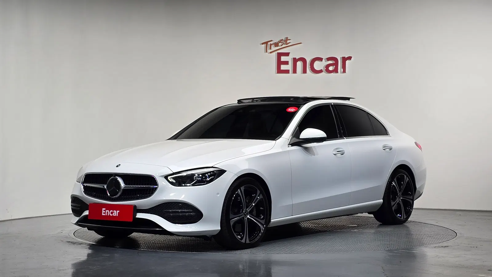 Mercedes-Benz Classe C C300 4MATIC Avantgarde (W206) 2024 — photo 1 sur 30