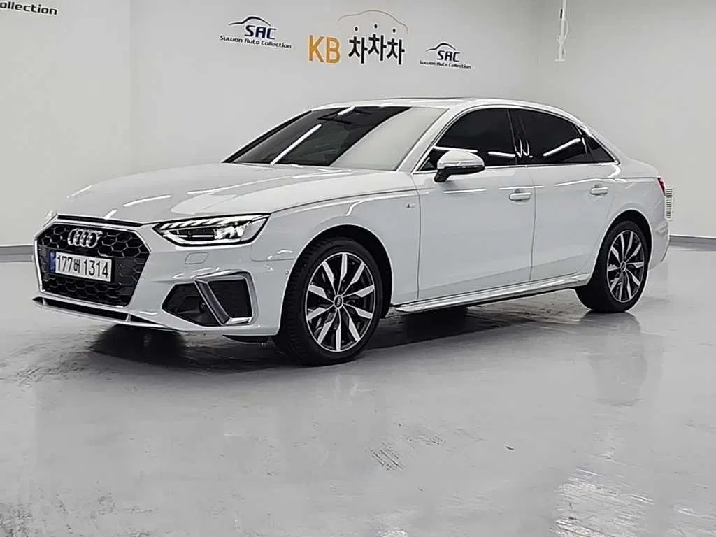 Audi A4 (B9) 40 TFSI Premium 2023 — photo 1 sur 25