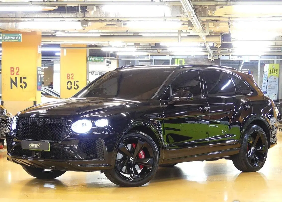 Bentley Bentayga 4.0 V8 Base 2025 — photo 1 sur 20
