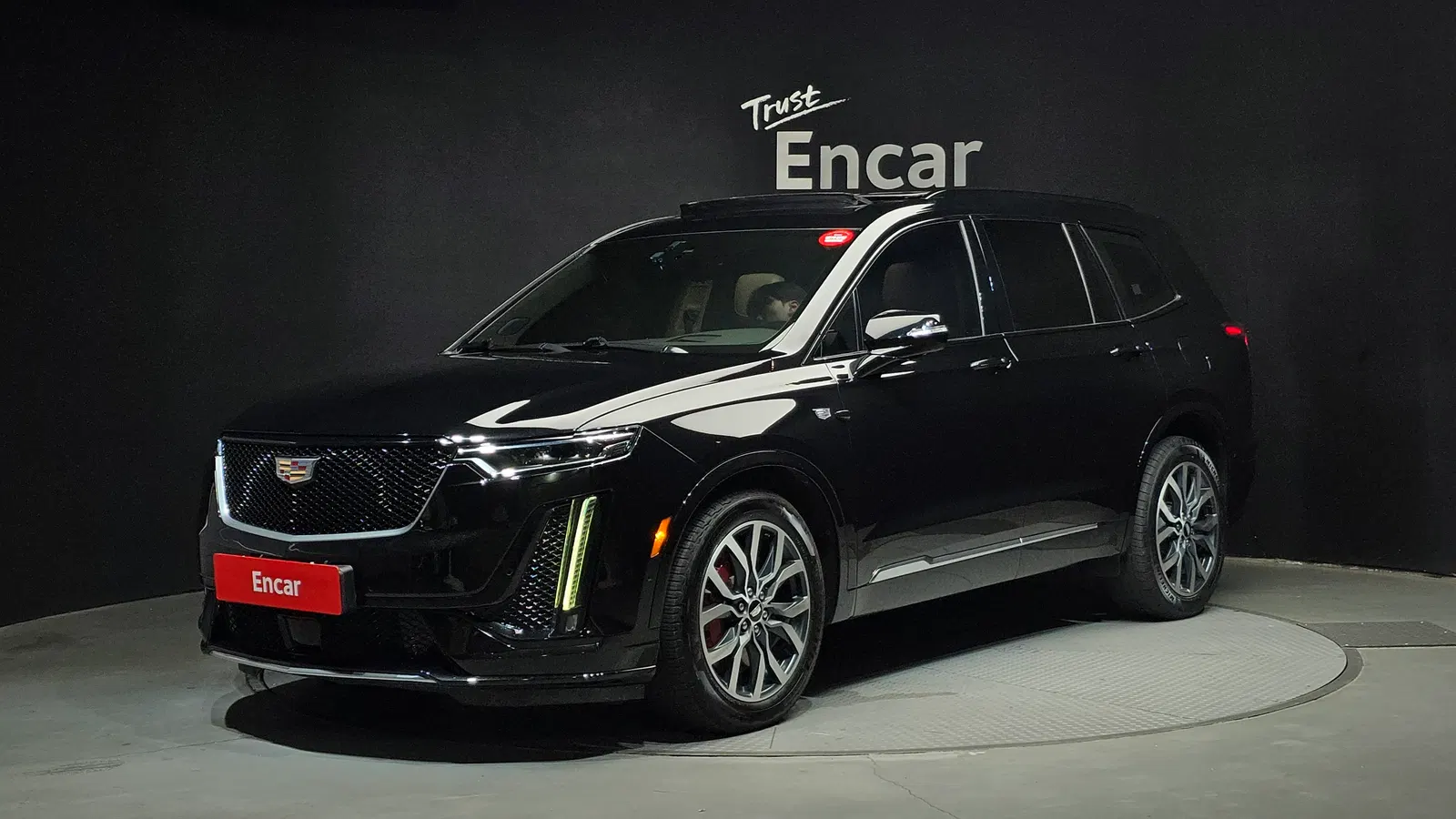 Cadillac XT6 3.6 Sport 2022 — photo 1 sur 37
