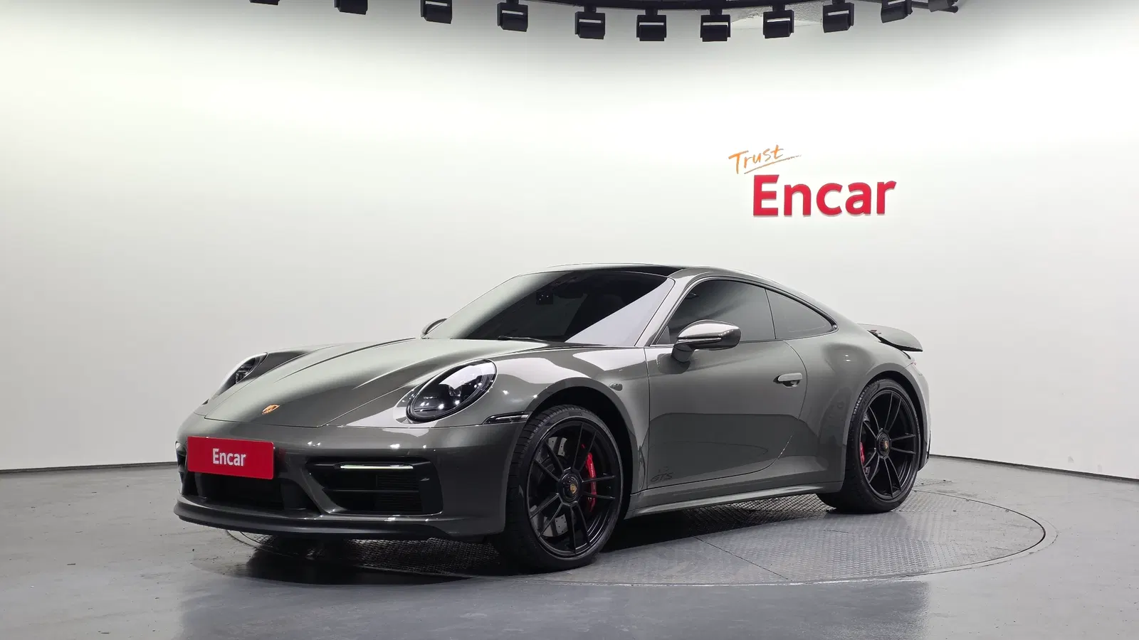 Porsche 911 (992) Carrera 4 GTS 2022 — photo 1 sur 20