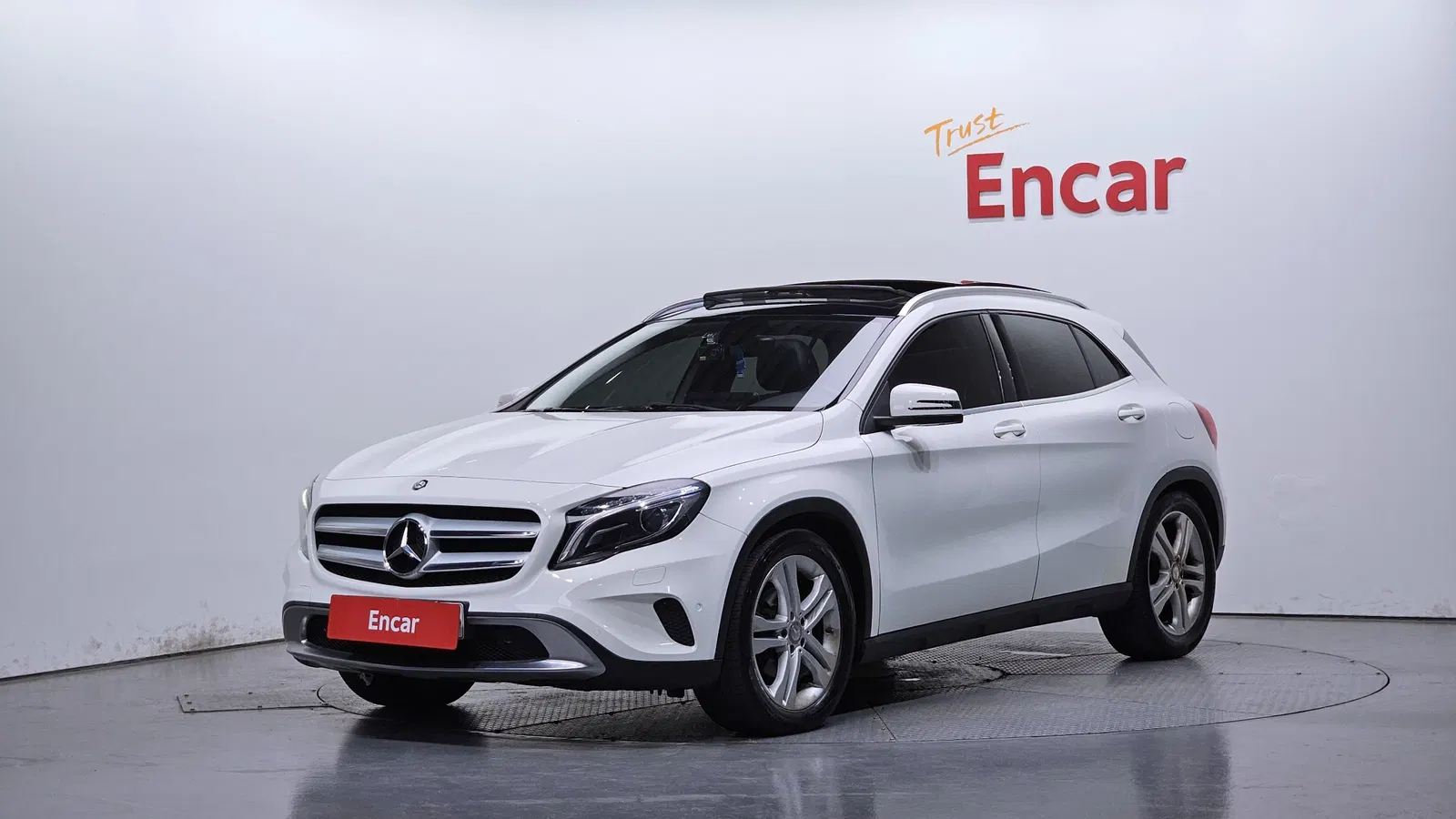 Mercedes-Benz GLA GLA200 CDI 4MATIC (X156) 2015 — photo 1 sur 20