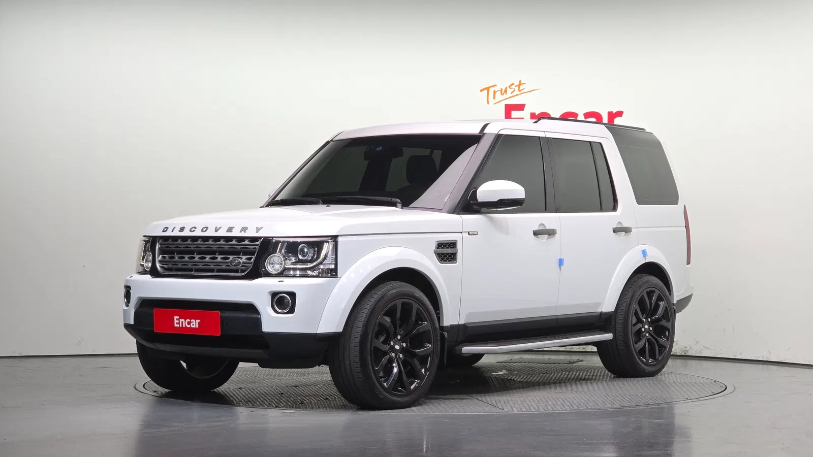 Land Rover Discovery 4 3.0 SDV6 SE 2016 — photo 1 sur 20