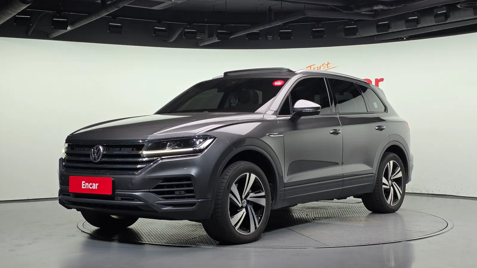 Volkswagen Touareg 3e génération 3.0 TDI Premium 2020 — photo 1 sur 26