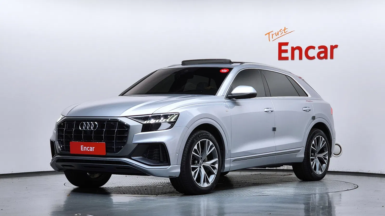 Audi Q8 (4M) 50 TDI Quattro Premium 2020 — photo 1 sur 36