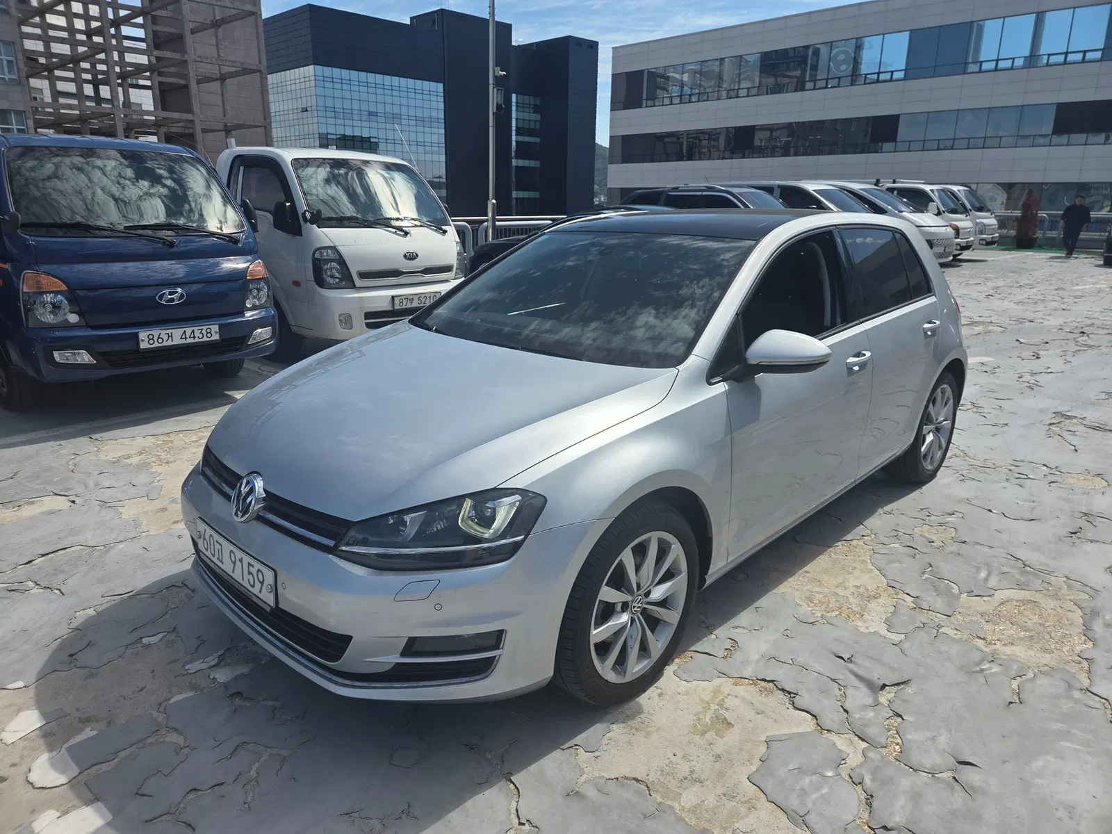 Volkswagen Golf 7e génération 2.0 TDI 2014 — photo 1 sur 22