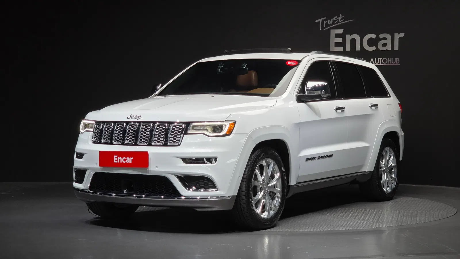 Jeep Grand Cherokee 3.6 Summit 2021 — photo 1 sur 31