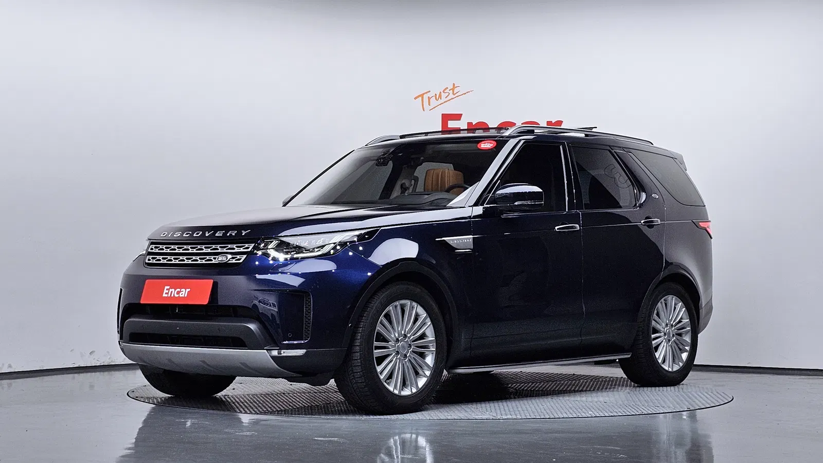 Land Rover Discovery 5 3.0 SD6 HSE Luxury 2019 — photo 1 sur 42