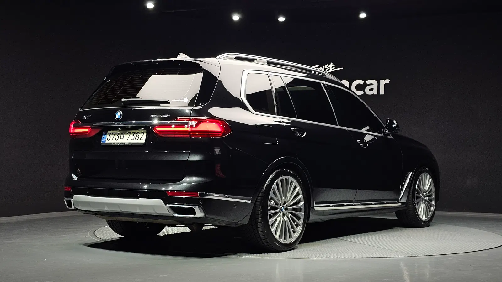 BMW X7 (G07) xDrive 40i Design Pure Excellence 7 places 2021 — photo 1 sur 39