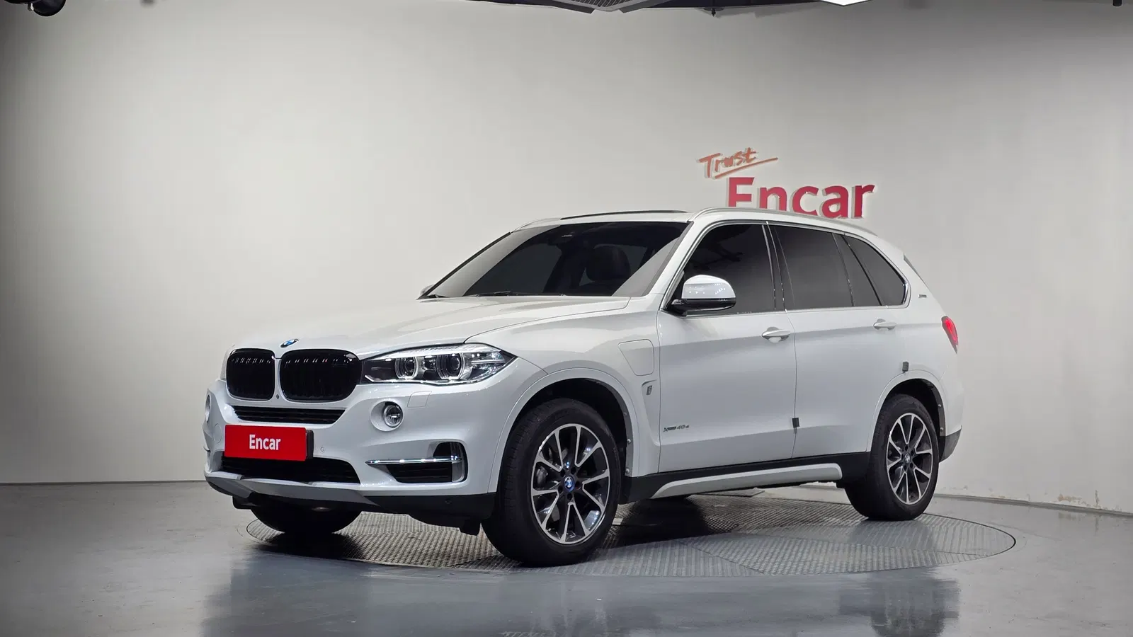 BMW X5 (F15) xDrive 40e iPerformance 2018 — photo 1 sur 20
