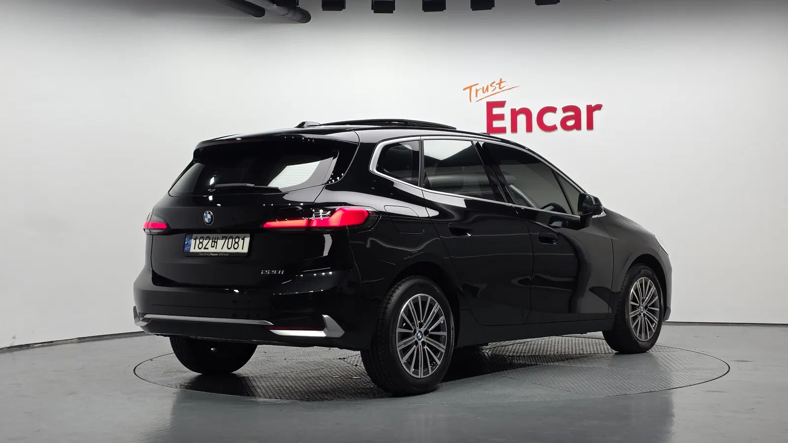 BMW Série 2 Active Tourer (U06) 220i Luxury 2023 — photo 1 sur 33