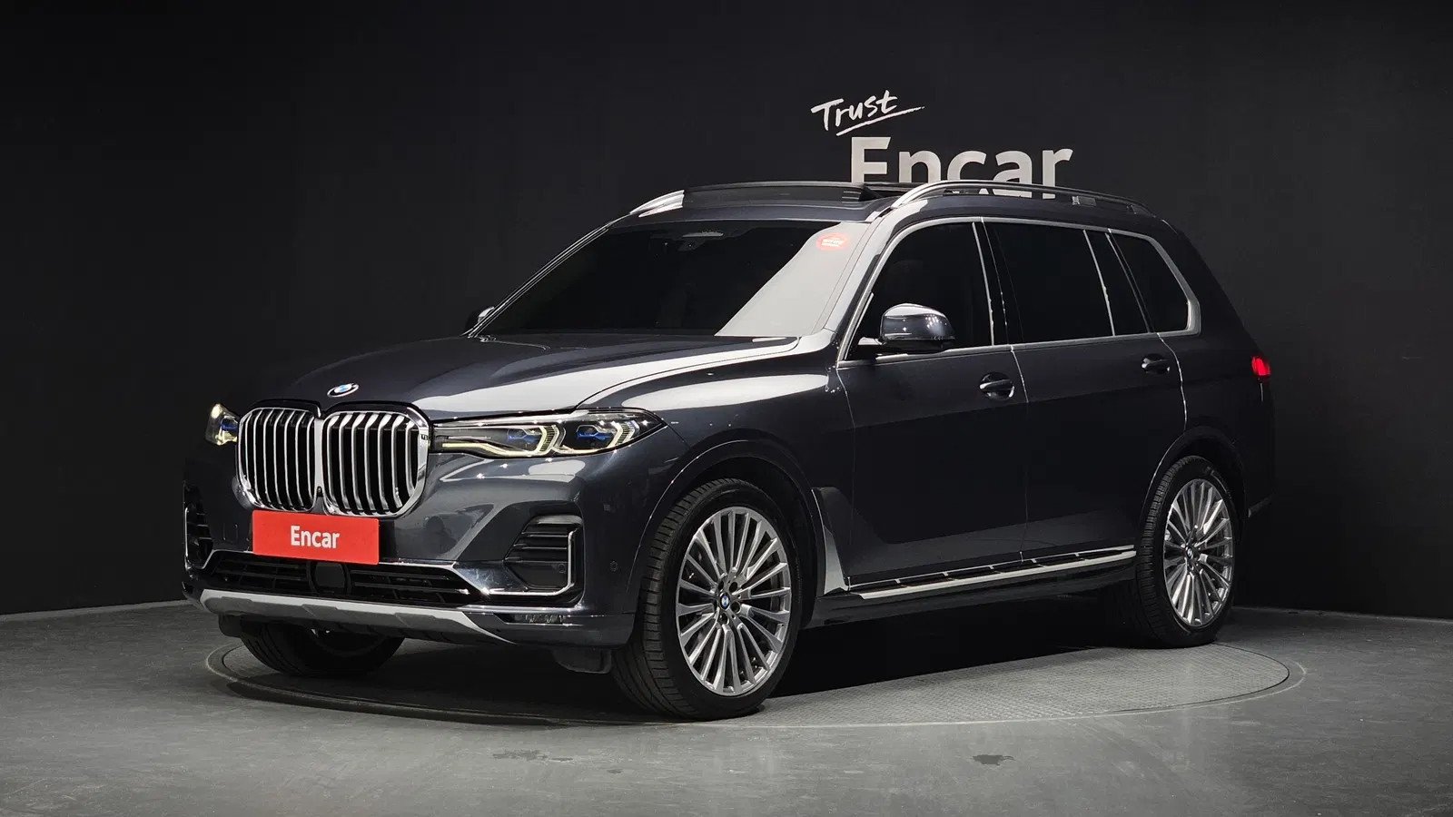 BMW X7 (G07) xDrive 40d Design Pure Excellence 7 places 2021 — photo 1 sur 20