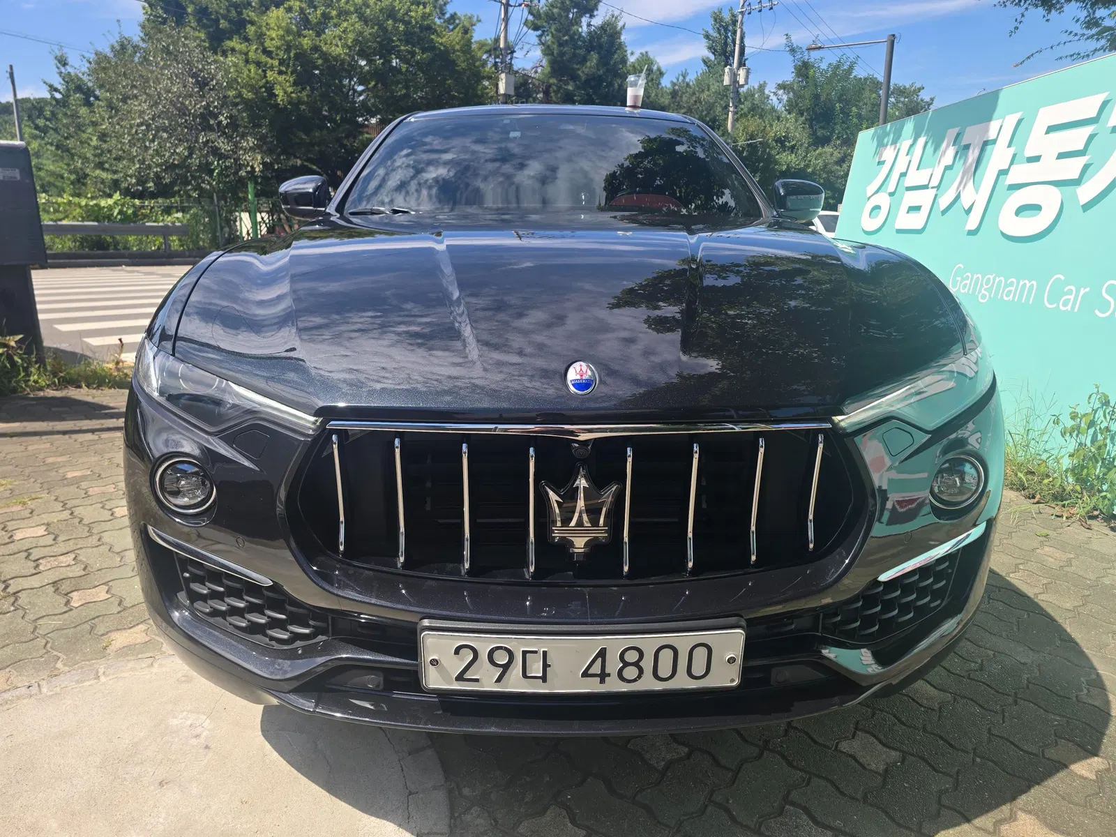Maserati Levante 3.0 AWD GranLusso 2019 — photo 1 sur 26
