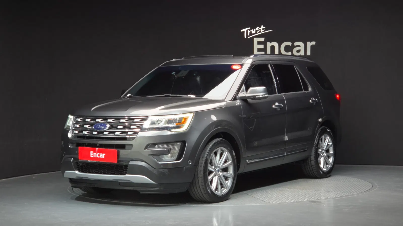 Ford Explorer 3.5 Limited 4WD 2017 — photo 1 sur 20