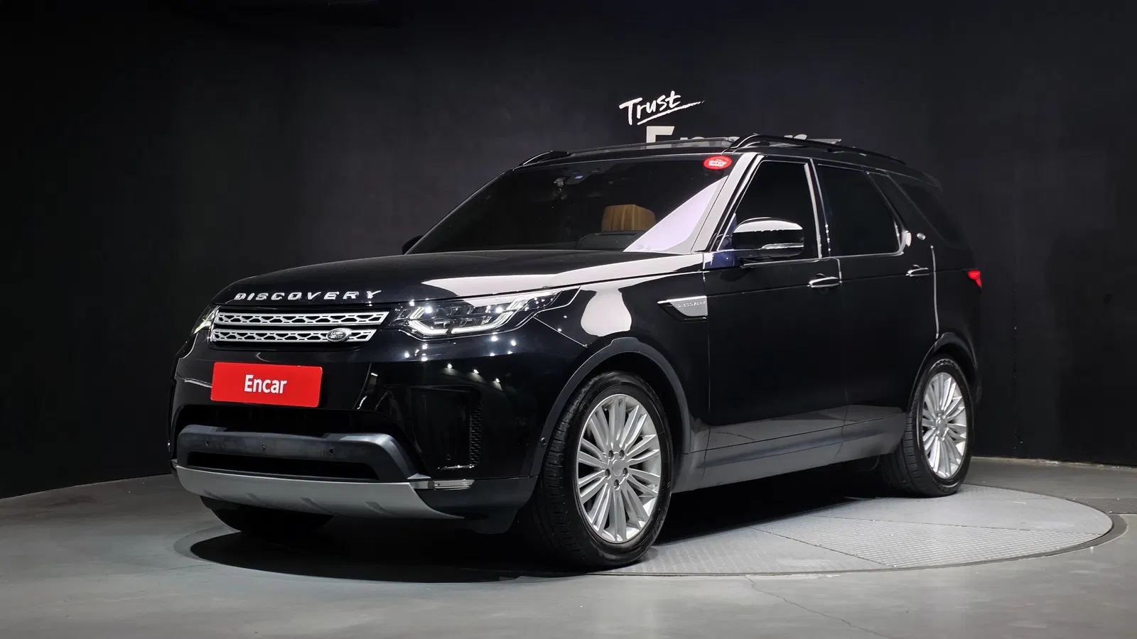 Land Rover Discovery 5 3.0 SD6 HSE Luxury 2020 — photo 1 sur 20