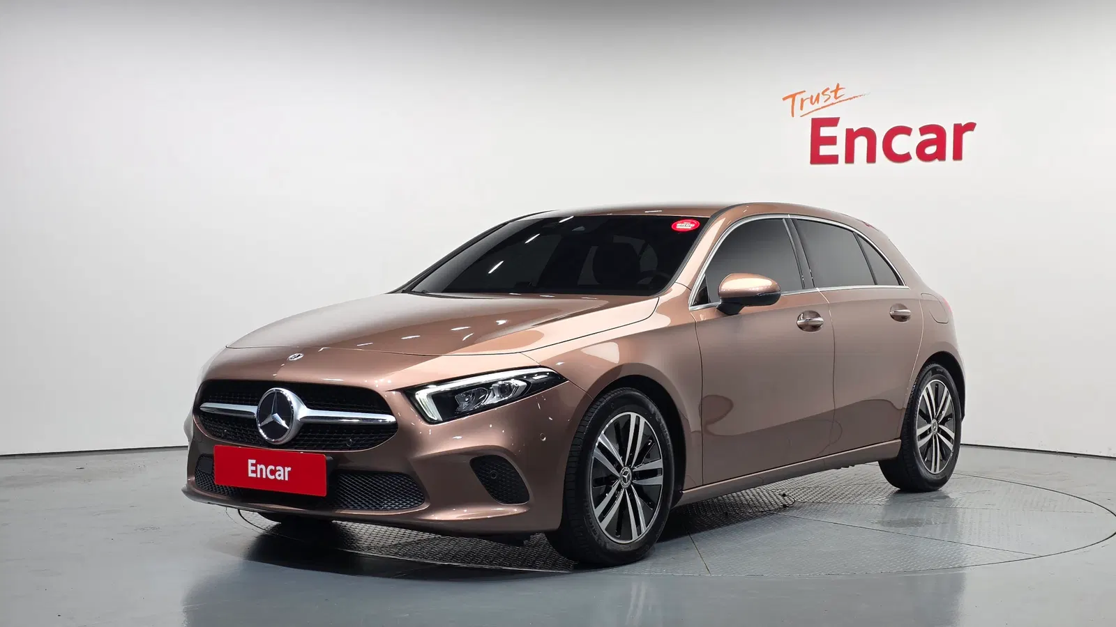 Mercedes-Benz Classe A A220 5 portes (W177) 2023 — photo 1 sur 30