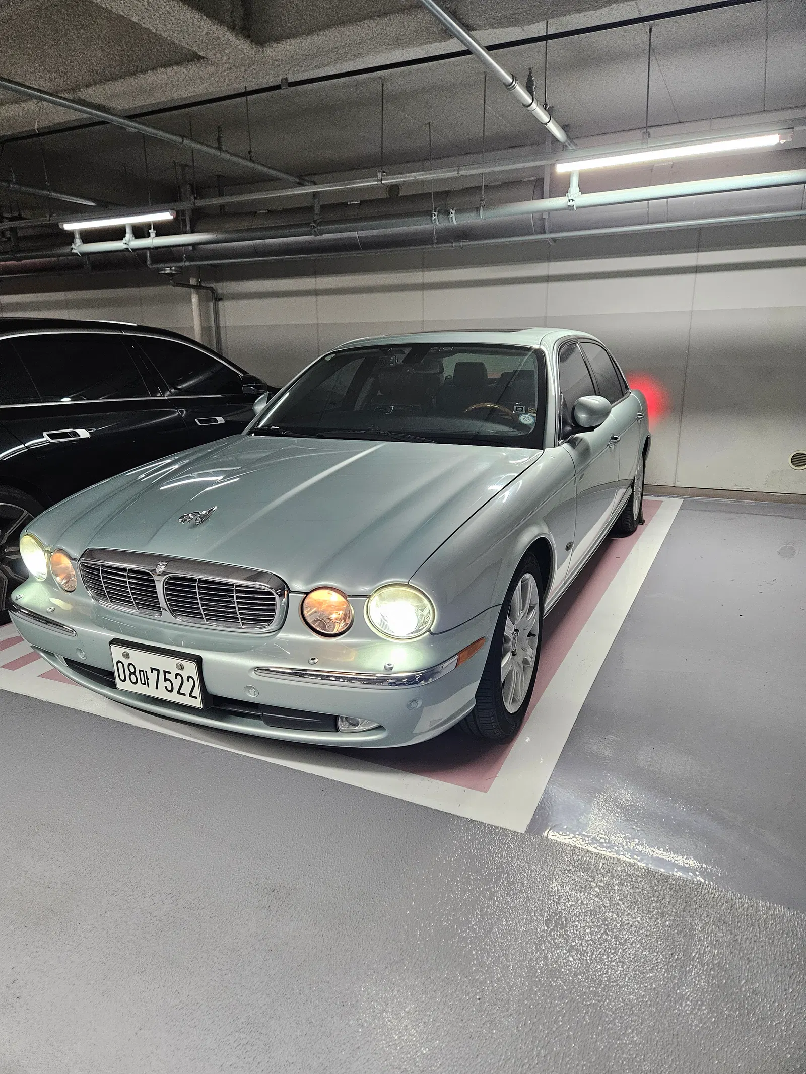 Jaguar XJ-8 3.5 2006 — photo 1 sur 13