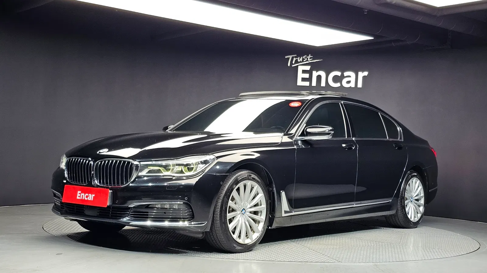 BMW Série 7 (G11) 730Ld xDrive 2016 — photo 1 sur 20