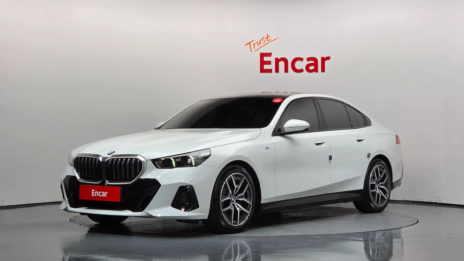 BMW Série 5 (G60) 520i M Sport 2024 — photo 1 sur 40