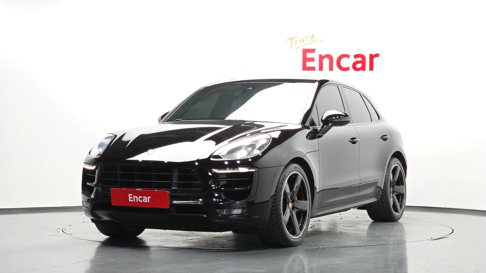 Porsche Macan 3.0 GTS 2018 — photo 1 sur 20