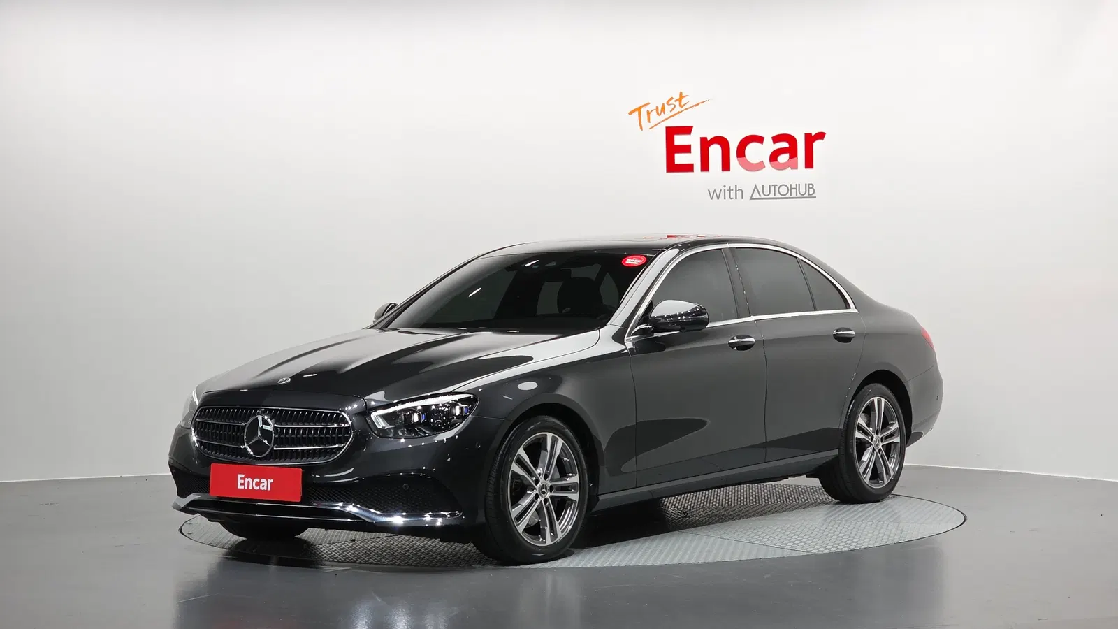 Mercedes-Benz Classe E E350 4MATIC Avantgarde (W213) 2022 — photo 1 sur 34