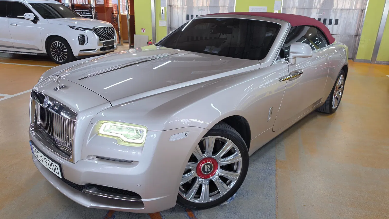 Rolls-Royce Dawn 6.6 V12 2021 — photo 1 sur 26