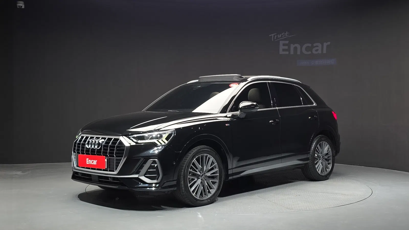 Audi Q3 (F3) 35 TDI Premium 2022 — photo 1 sur 38