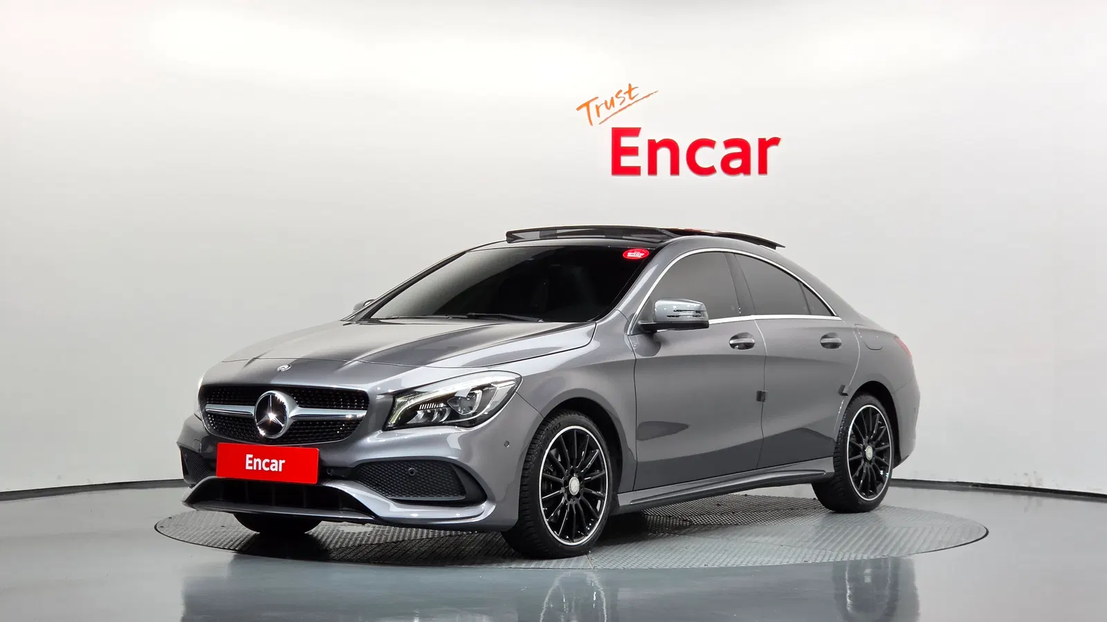 Mercedes-Benz CLA AMG Line · CLA220 (C117) 2018 — photo 1 sur 31