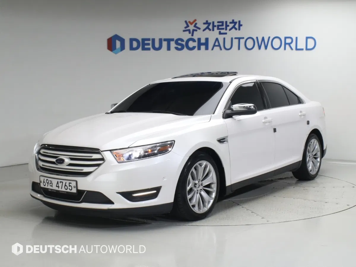 Ford Taurus 2.0 Limited EcoBoost 2018 — photo 1 sur 26