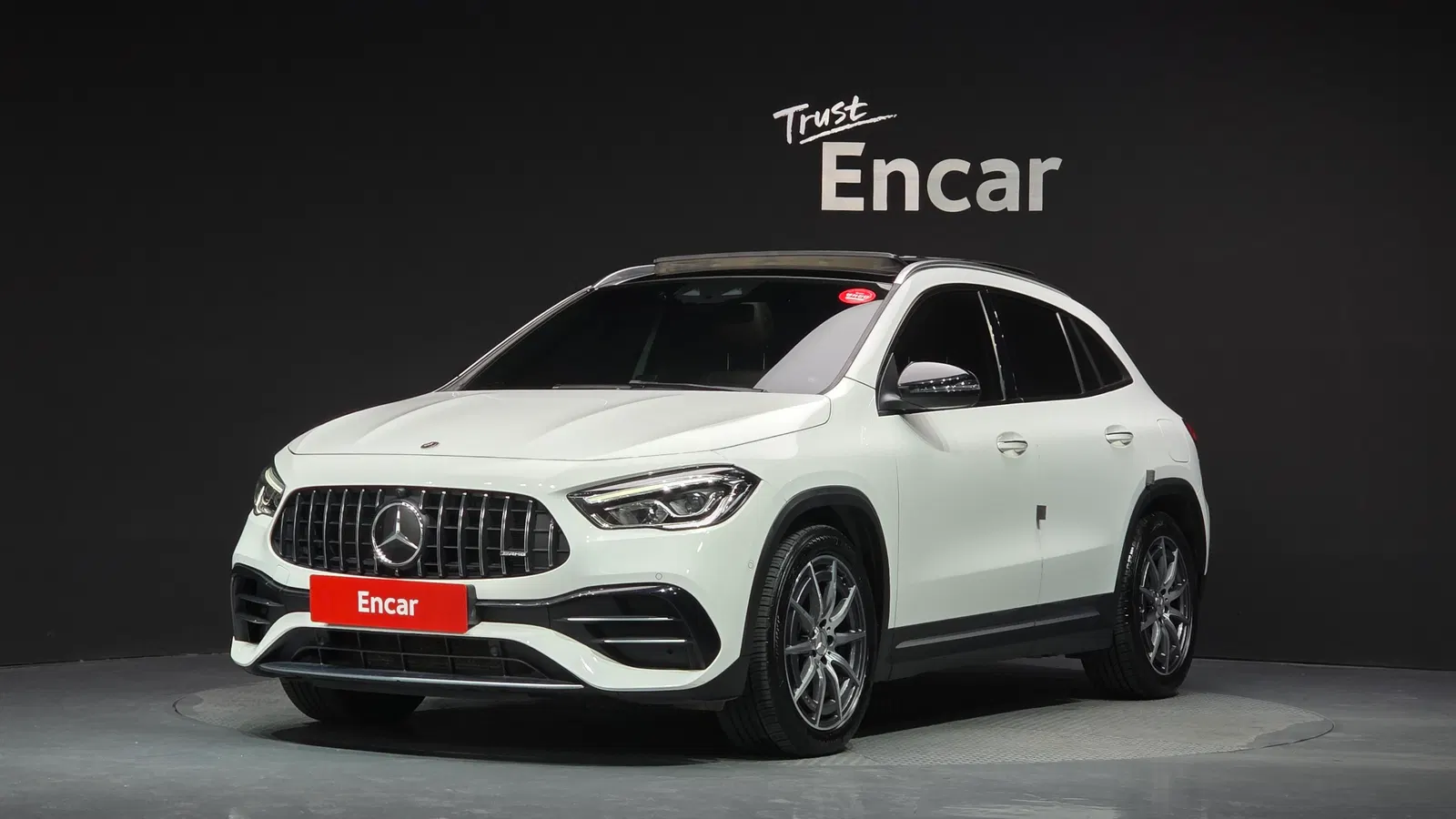 Mercedes-AMG GLA GLA45 4MATIC+ (H247) 2021 — photo 1 sur 20
