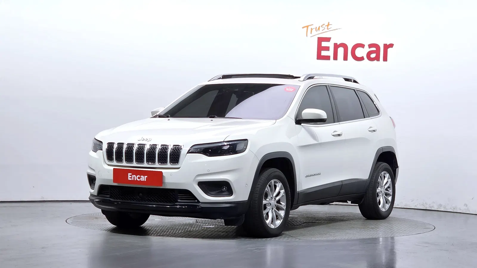 Jeep Cherokee(KL) 2.4 Longitude High AWD 2019 — photo 1 sur 32