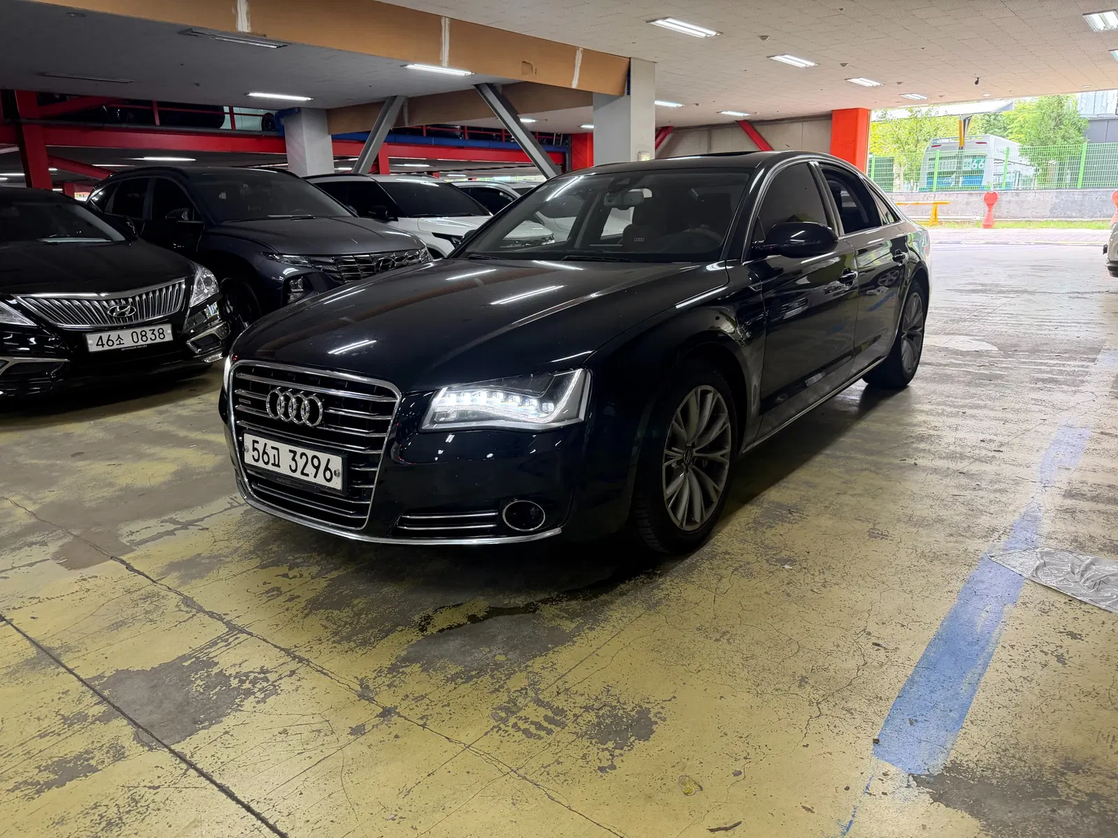 Audi A8 4.2 FSI Quattro RSE 2011 — photo 1 sur 26