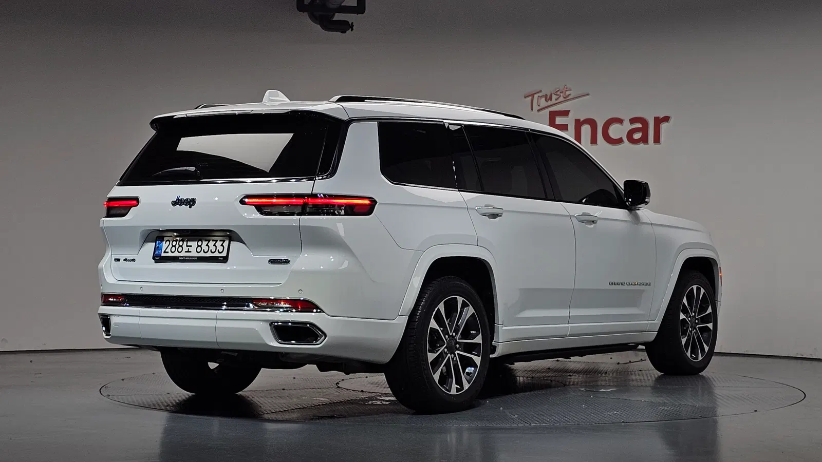 Jeep Grand Cherokee(WL) L 3.6 Overland 2021 — photo 1 sur 42