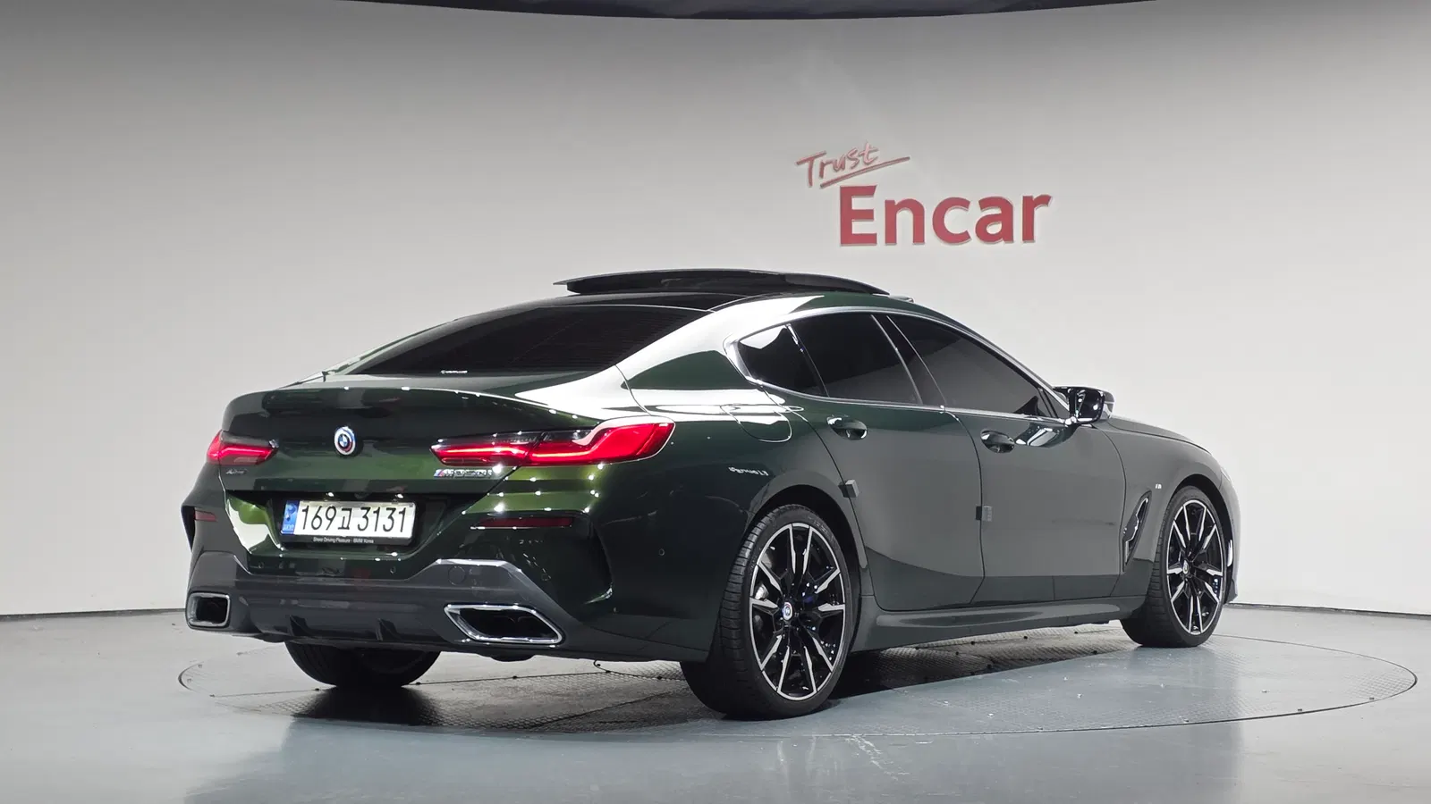 BMW Série 8 (G15) M850i xDrive GranCoupé 2022 — photo 1 sur 37