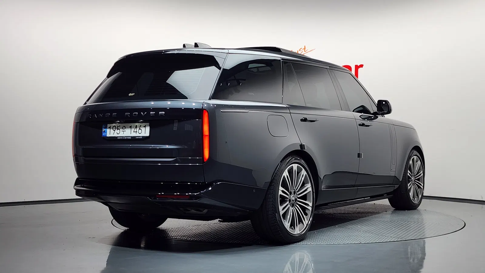 Land Rover Range Rover 5e génération P530 AB LWB 2023 — photo 1 sur 35