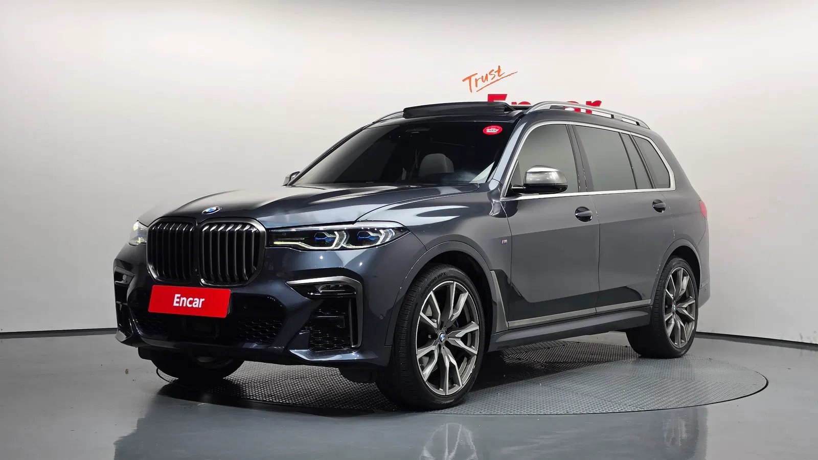 BMW X7 (G07) M50i 6 places 2022 — photo 1 sur 36