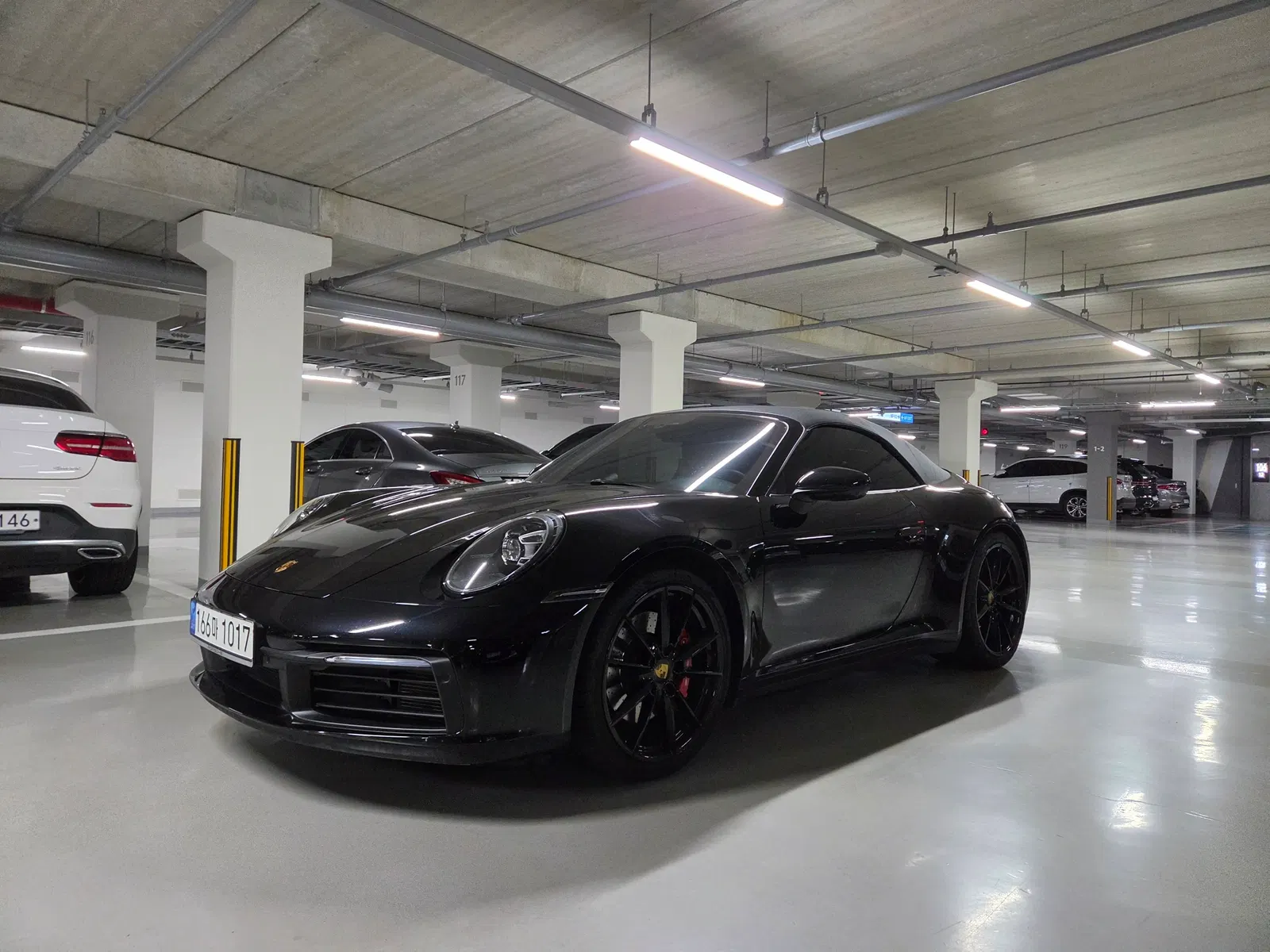 Porsche 911 (992) Carrera S Cabriolet 2022 — photo 1 sur 23