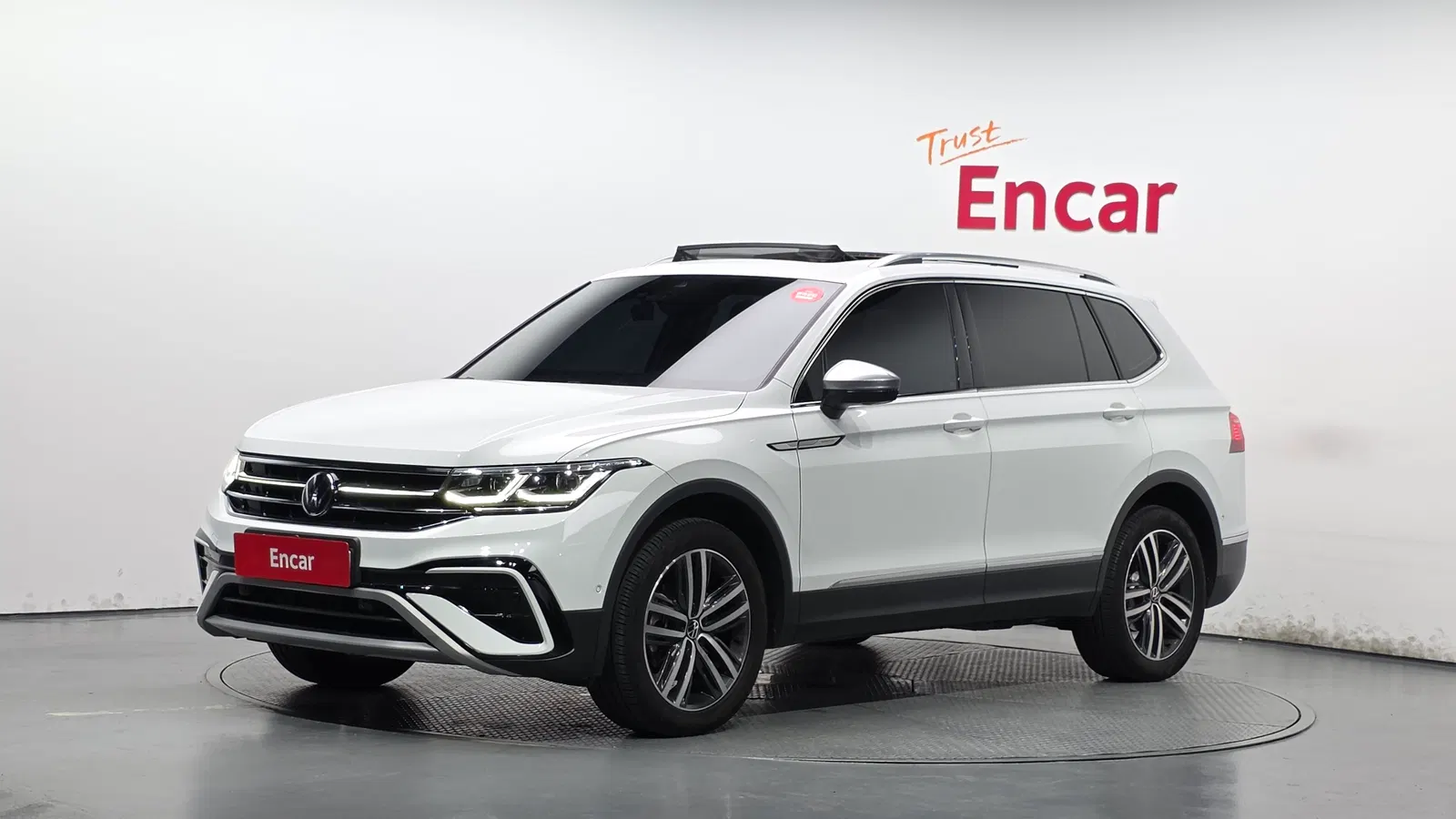 Volkswagen Tiguan Allspace 2.0 TSI Prestige 2023 — photo 1 sur 20