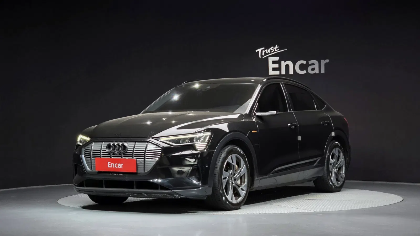 Audi e-tron 50 Quattro Sportback 2021 — photo 1 sur 20