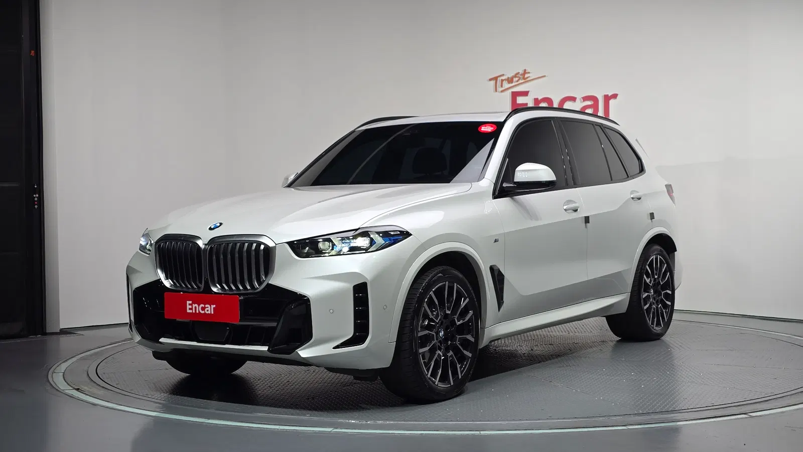 BMW X5 (G05) xDrive 40i M Sport 2024 — photo 1 sur 32